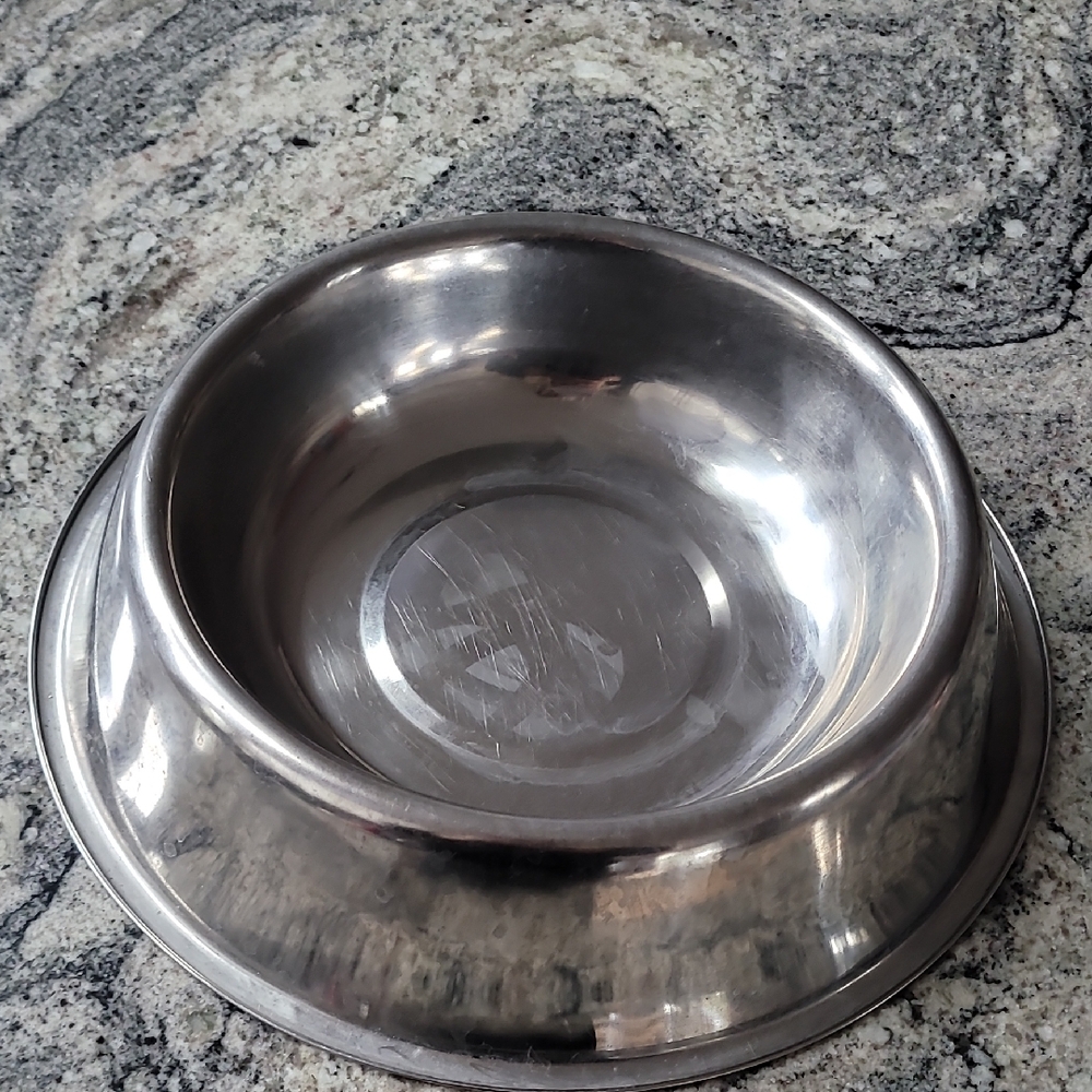 XL Vintage Pet Bowl